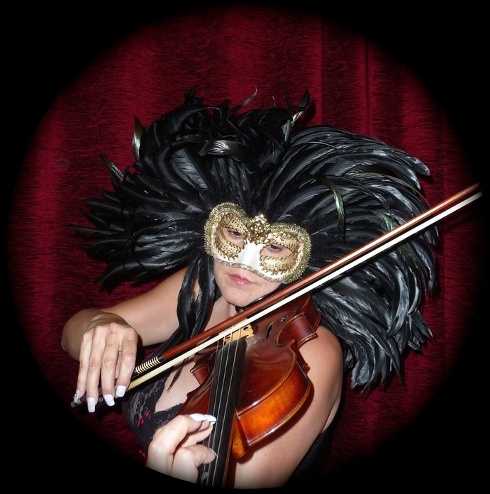 Monika mit Geige